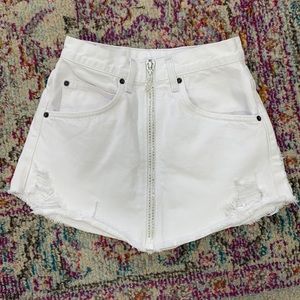 Carmar white denim skirt size 26